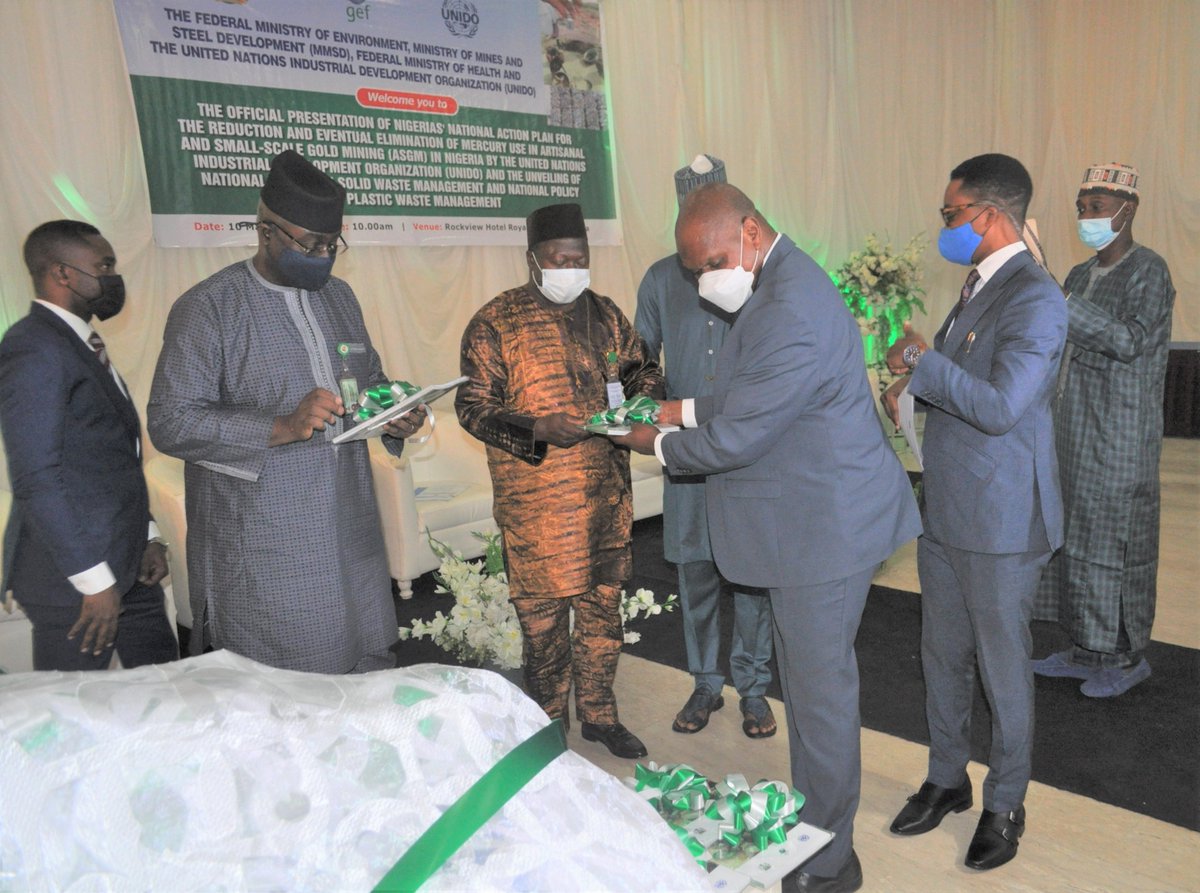 2day,<a href="/UNIDO/">UNIDO</a> Reg.Dir.<a href="/jeanbakole1/">Jean Bakole</a> led d official presentation of Nigeria's NAP 4 d Reduction &amp; Elimination of Mecury Use in d Artisanal &amp; Small  Scale Mining Sector &amp; Unveling of d Nat. Policy on Solid Waste Mgt &amp; Nat.Policy on Plastic Waste, in Abuja cc  <a href="/NigeriaGov/">Government of Nigeria</a>;<a href="/theGEF/">Global Environment Facility (GEF)</a>
