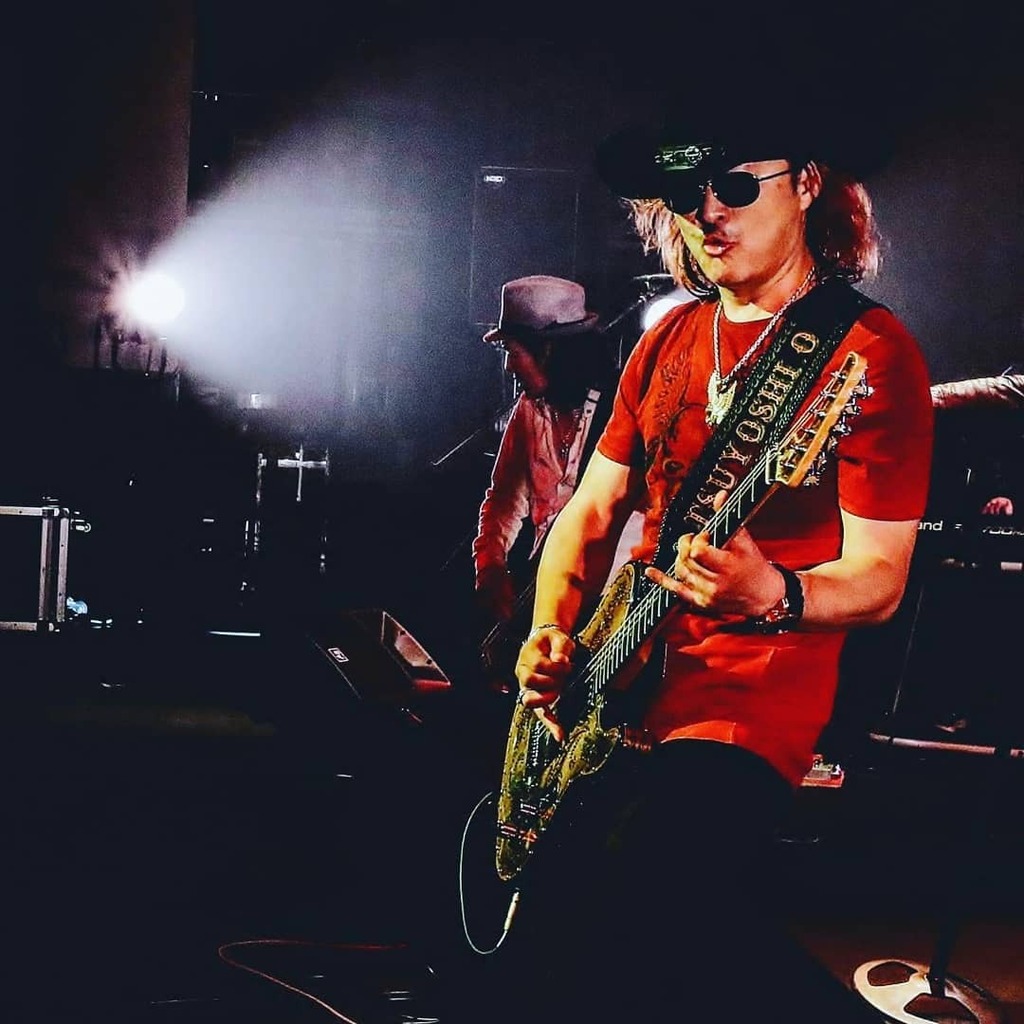 WildGuitarman's tweet image. Stay cool, rock on...!!

Ph. Chiaki.T

#guitarplayer #gigshot #throwback #staysafe #staycool #rocknroll #tsuyoshio instagr.am/p/COst0a1JAXI/