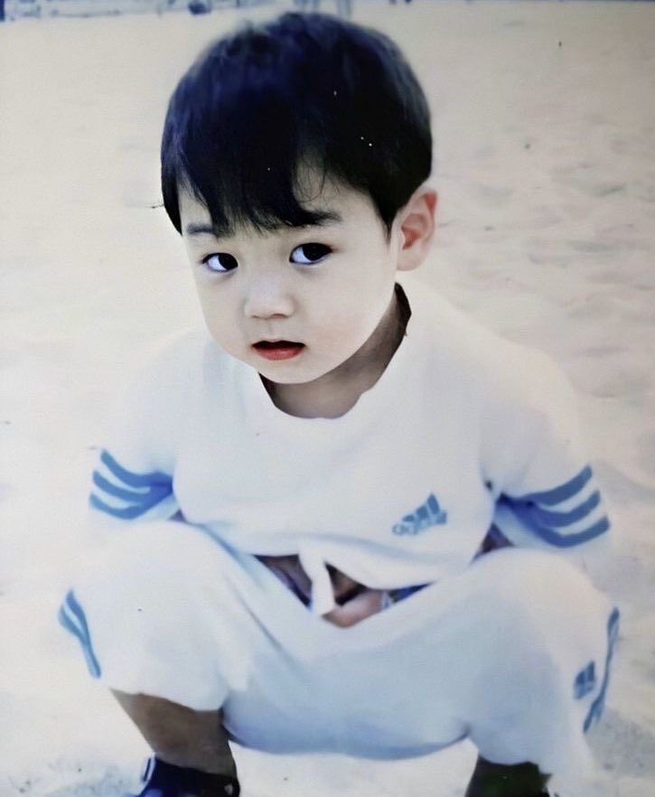 95VxTiger's tweet photo. พาเด็กน้อยมาโหวตด้วยงับบบ 🐰💜

I’m voting for @BTS_twt for #BBMAsTopSocial https://t.co/yvdYmXhyeo