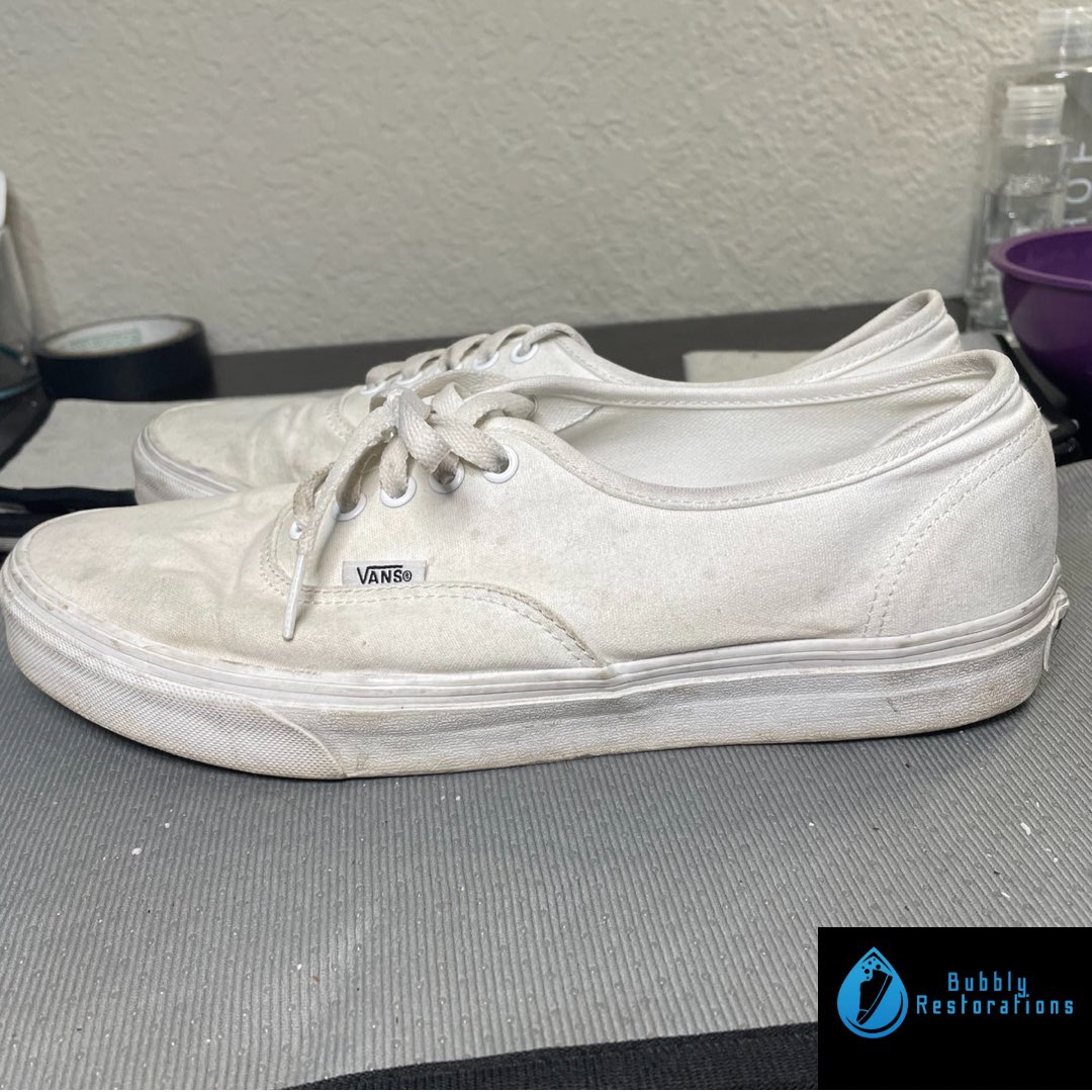 Bubbly_Restore's tweet photo. Deep Cleaned the Bubbly Way✅

Those all whites are tough! So let us take a chance before you throw them away. 

#BubblyWay #vans #whiteshoes #allwhite #shoecleaning https://t.co/vRpY1IC7fP