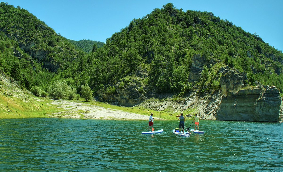 paddleklub's tweet photo. Beautiful way to start off the week 😍🏄‍♀️🏔🏄‍♂️🇲🇰🗺
Happy Monday Nature Lovers
•
•
•
For More FOLLOW:
https://t.co/s7enBvEjaS
#paddleklub
#sup
#paddleboarding
#standuppaddle
#supping
#canyonmatka
#supskopje https://t.co/tOJdF8qQuk