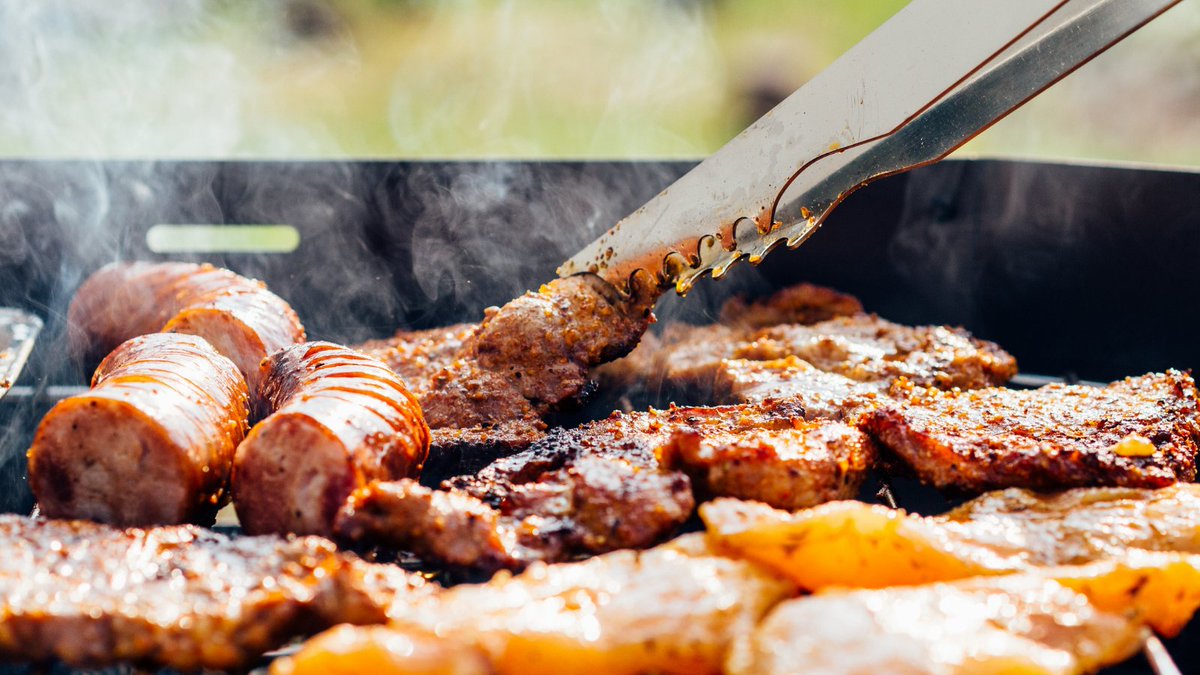 qssi_ny's tweet photo. 🧐1. Did you know that the word “barbecue,” which has its origins in the native languages of the Caribbean, was introduced into English through Spanish?
👉Find out more with our new #LanguageCuriosities thread. https://t.co/GsrxgTKLmV