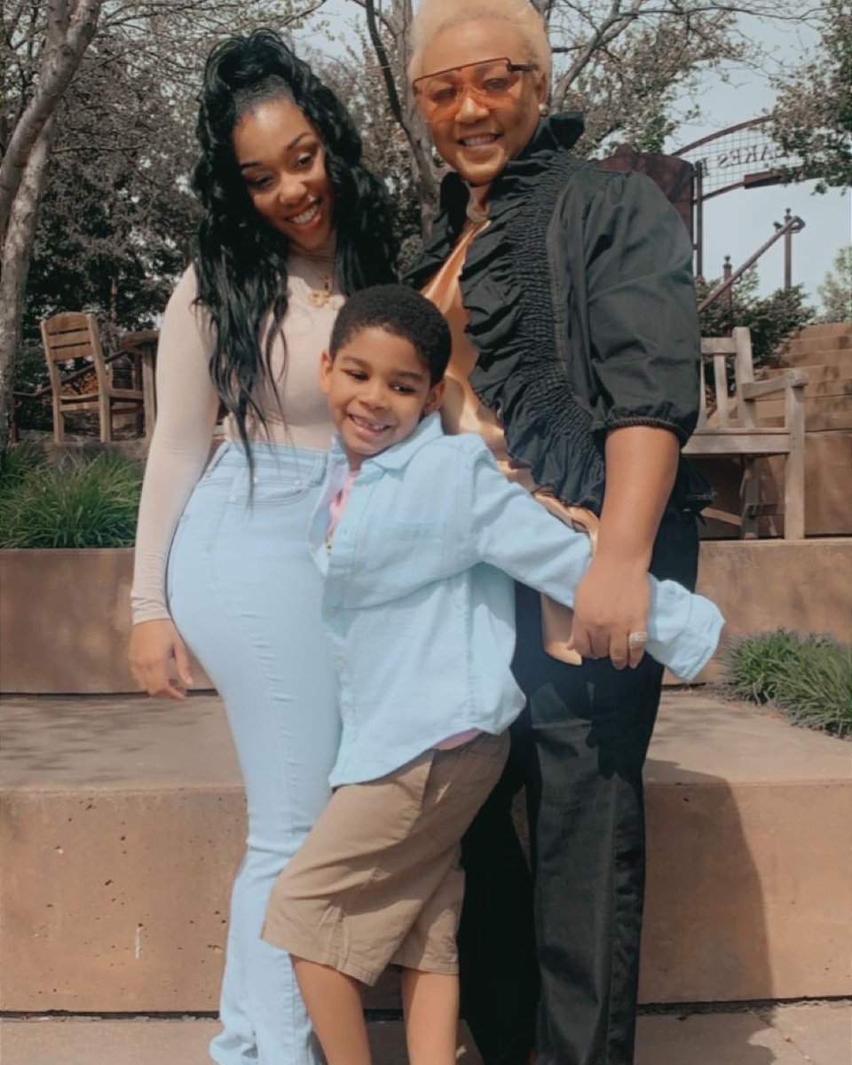 faithkandrea's tweet image. Okay Yall Momma Kay Was Upset I Ain’t Post Our Pictures Yesterday 

But Y’all Know Who This Is I Love This Woman So Much She Know What It Is I Wouldn’t Be The Mother I Am If It Wasn’t For Her 
#OGBossBabe #MommaKay