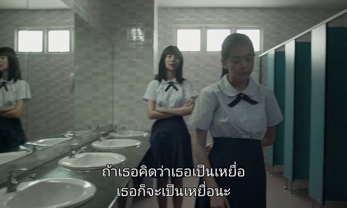 Sithon_AE's tweet photo. ຖ້າເທິຄິດວ່າເທີເປັນເຫຍື່ອ ເທີກໍ້ຈະໄດ້ກິນເຂົ້າປຸ້ນນະ https://t.co/8zNqhWrnF7