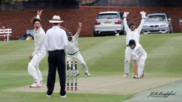We are asking all clubs to observe a minute’s silence ahead of this weekend’s fixtures in memory of former <a href="/HucknallCC/">Hucknall CC</a>  player Joshua Downie, whose sudden passing last week shocked the entire #NPL community. 

Our thoughts remain with all of Josh’s friends &amp; family.

#BatLikeJosh