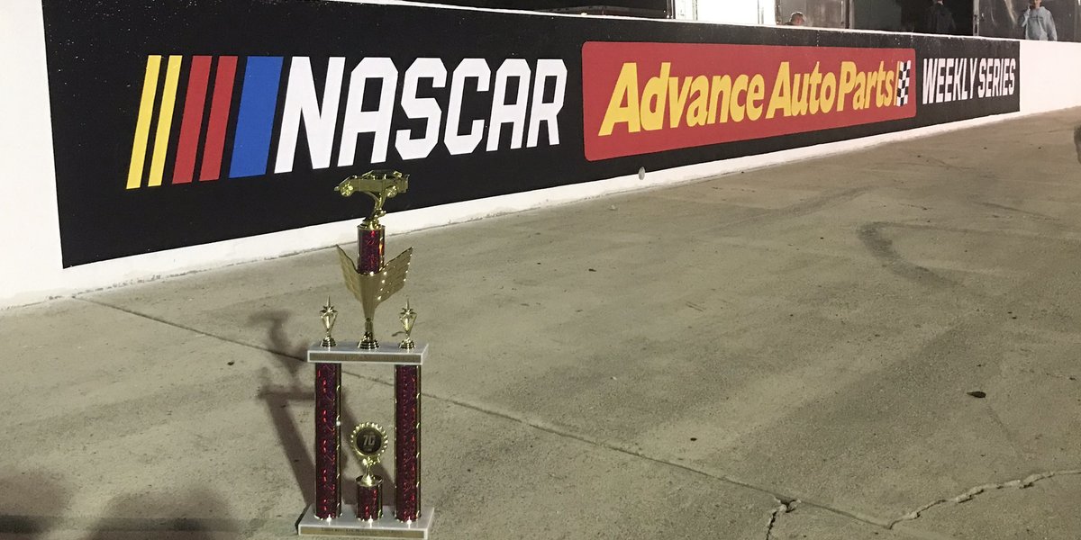 AdvanceAutoPro's tweet image. You voted for your favorite short track and the finalists are in. Cast your vote to help us determine the Advance My Track Challenge winner: advancemytrack.com

@NASCARRoots | #NAAPWS