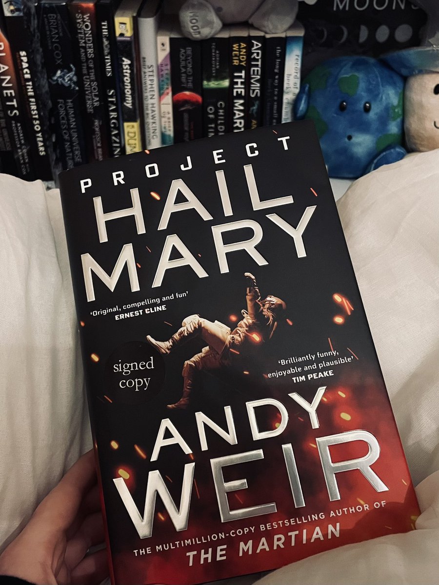 emmaxmarie's tweet image. project hail mary has finally arrived!! 👩‍🚀📕
i’m so incredibly excited to start reading!! 💫