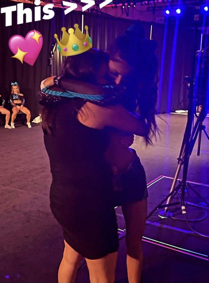 livselite's tweet image. tears