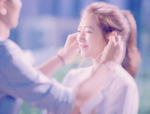 moonblissxoxo's tweet photo. 𝓕𝓲𝓷𝓭 𝓶𝓮 𝓪 𝓶𝓪𝓷 𝔀𝓱𝓸 𝓵𝓸𝓿𝓮𝓼 𝓶𝓮 𝓵𝓲𝓴𝓮 𝓗𝓸𝓷𝓰 𝓳𝓲 𝓱𝓸𝓷𝓰 𝓵𝓸𝓿𝓮𝓭 𝓨𝓸𝓸 𝓱𝔂𝓮 𝓳𝓾𝓷𝓰 🥺💗💕💞
#朴信惠 #콜 #박신혜 #ParkShinHye #doctors #TheDoctors #DoctorCrush #ParkShinHye #KimRaeWon #Raeshin #kdrama #JiHye #koreandrama #닥터스 https://t.co/R8KhDRlVZh