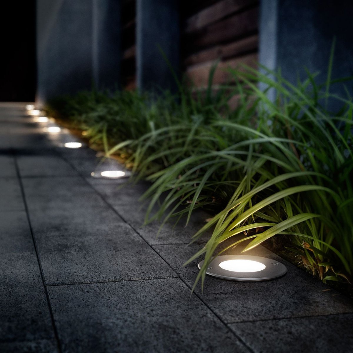 Lighten up your garden walkways or driveways this spring, using Ansell up-lighters. In stock at The LED Specialist.

For more information call us on 0118 950 7125

#led #ledlighting #ledlights #gardeninspiration #garden #gardening