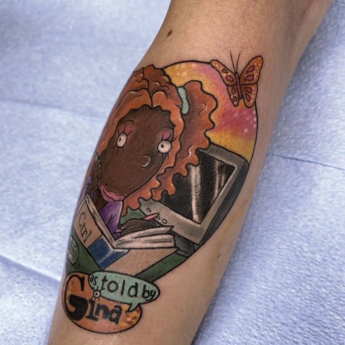 3 pic. Hi, got this little cutie on my body over the weekend ? https://t.co/B9YZ1wmBXr