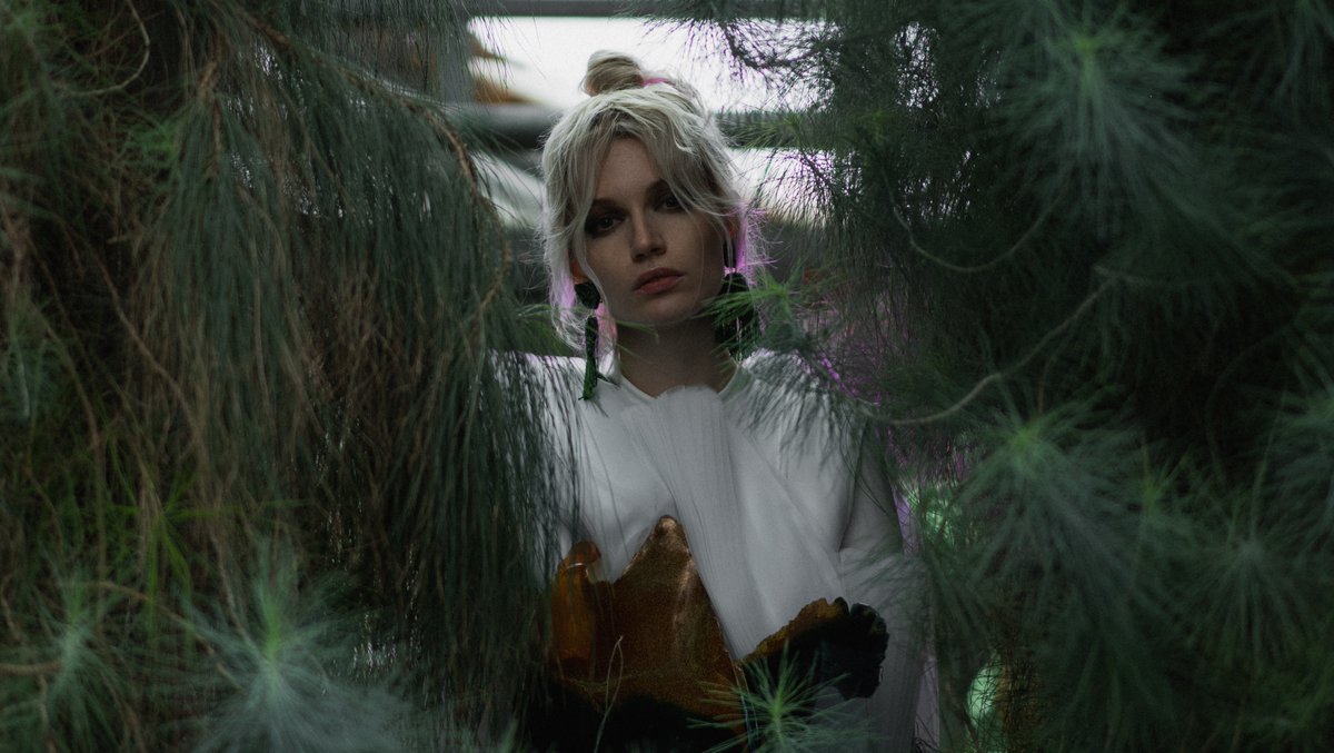 closetomonday's tweet photo. This is Any! She is our amazing #synth vocal!
😍
Listen to us! Multilink in Bio! #synthfam 
https://t.co/aDRAAYEHGa
🎧
We are new #ElectronicMusic Romantics!
#realsynthpop #realsynthwave #synthesizer #synthradio #CloseToMonday #retrowave #synthwave #synthpop #80s #electropop #90s https://t.co/qCzIdaegl4