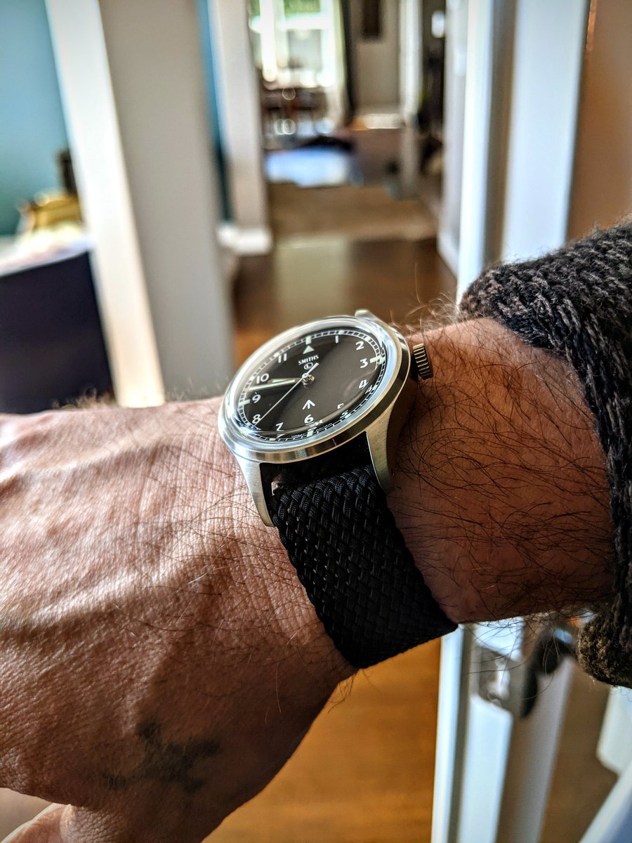 time_norman's tweet photo. Smiths in the mornin'
Smiths vs Sandhurst:
https://t.co/Dpfynpg2X9
⬆️⬆️⬆️⬆️
#killingtimewithnorman
#smithswatch #smithsprs29a #fieldwatch #militarywatch
#watches #wristwatch #wristwatches #timepieces #watchfam #youtube #wristporn #watchbox https://t.co/VWZmhu0SNL