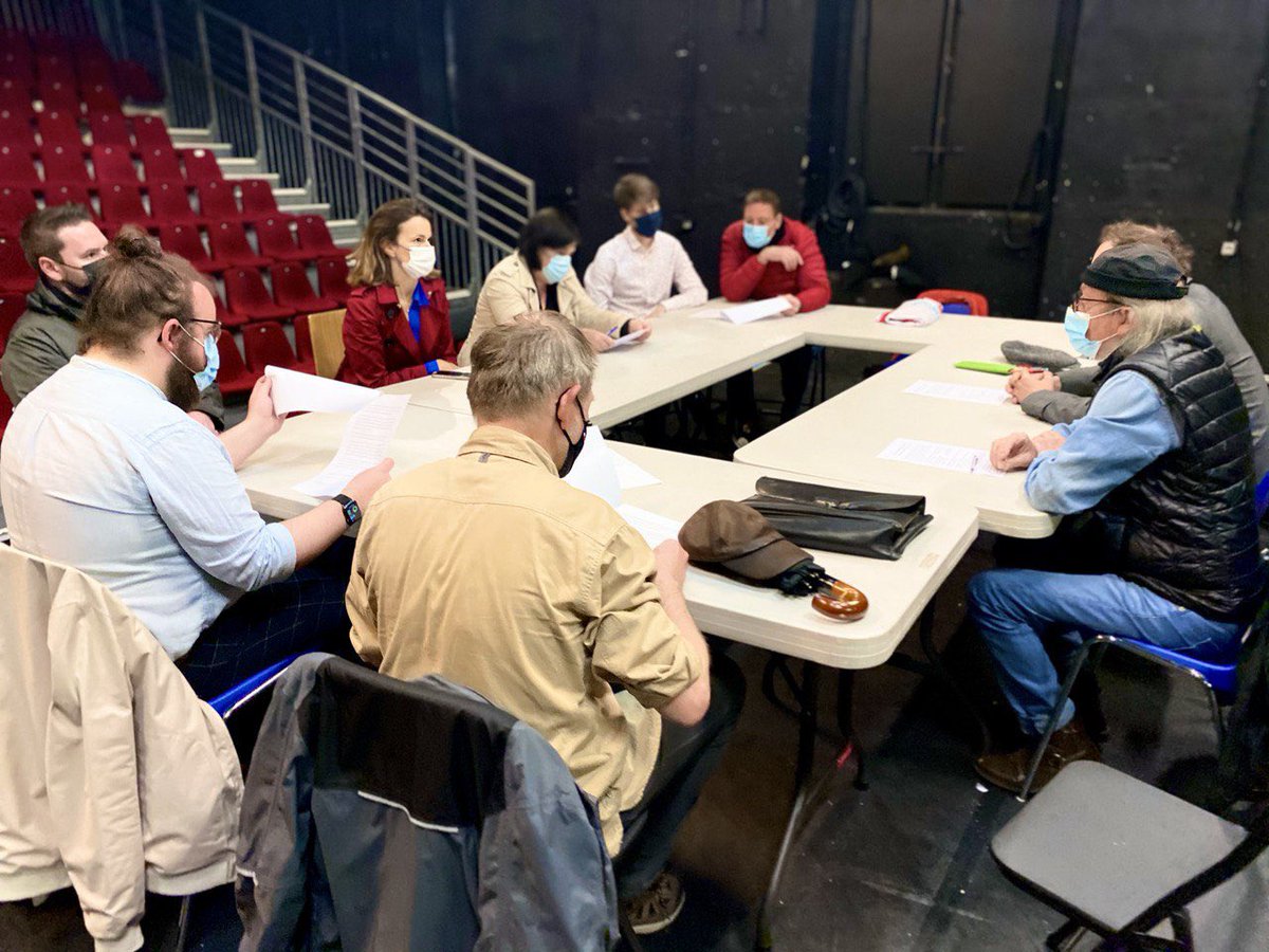 appel_inedit's tweet photo. [54] : Aujourd’hui avec @aurelifil nous étions en déplacement en Meurthe et Moselle : 

⚫️ Rencontre, échange et soutien aux occupant.e.s de la Manufacture à #Nancy @OccuponsN 
👉 Statut d’intermittent, formations, réforme chômage, subventions régionales #Regionales2021 #GrandEst https://t.co/xLgLxtRdRy