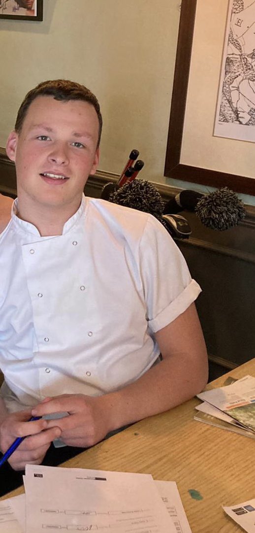 A great day meeting Michael as he embarks on his culinary career as the first chef apprentice @ArmsHenley !! Good luck with your role and we are excited to support you through the Level 2 Commis Chef Apprenticeship 👨‍🍳 #chefapprentice #futureofhospitality #chef @Apprenticeships