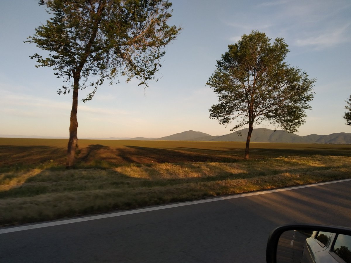 blackbombardier's tweet photo. I ♥️ #Vršac #Banat https://t.co/sIe51soxd9
