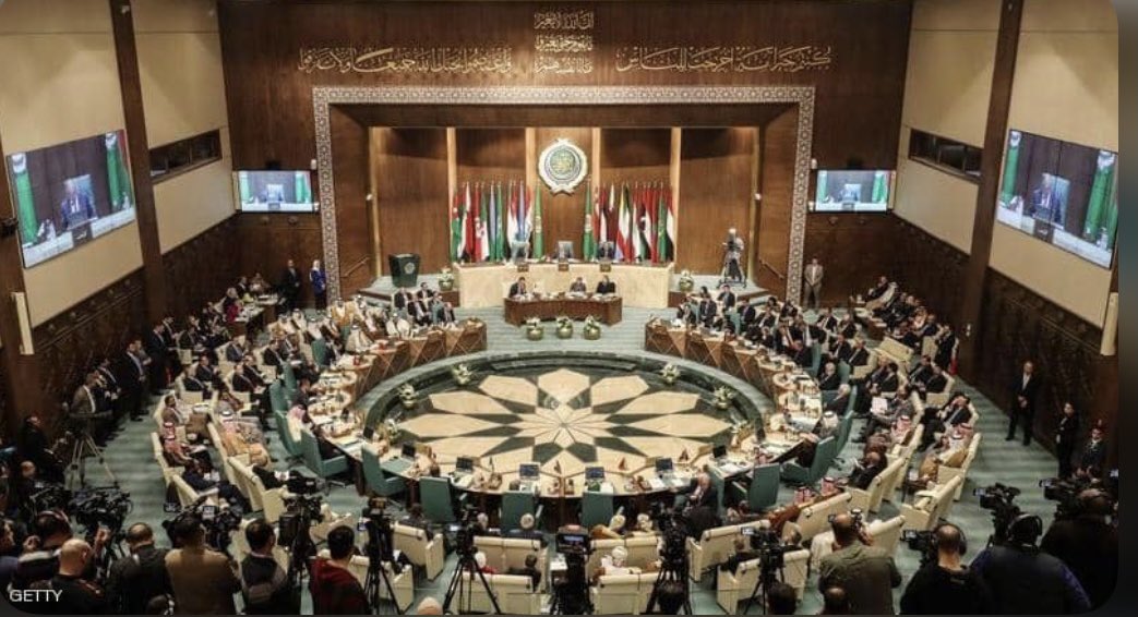 SalehAlmulla's tweet photo. إلى جامعة الدول العربية

دون تحية ،،

نحيطكم علماً..
بأن "العربدة الصهيونية" -وعلى مدى أيام- قد بلغت أقصاها في #القدس ..

واليوم #غزة_تحت_القصف الشديد والضحايا من المدنيين بين جريحٍ وشهيد..

عار عليكم متى تستفيقون؟!

وتفضلوا بقبول فائق "الاحتقار" والاشمئزاز.

التوقيع: مواطن عربي. https://t.co/oXl2MZo6Sb