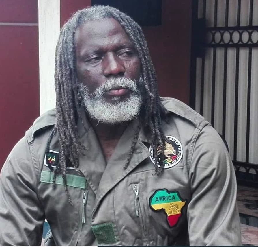 Halima_Gadji's tweet photo. Aujourd’hui je souhaite rendre hommage à l’auteur compositeur et interprète ivoirien Tiken Jah Fakoly . Depuis le début de sa carrière il n’a cessé de mener des combats politiques à travers ses paroles et sa musique. Il n’a pas peur d'utiliser son art pour ⬇️ https://t.co/N8wmWgclc7