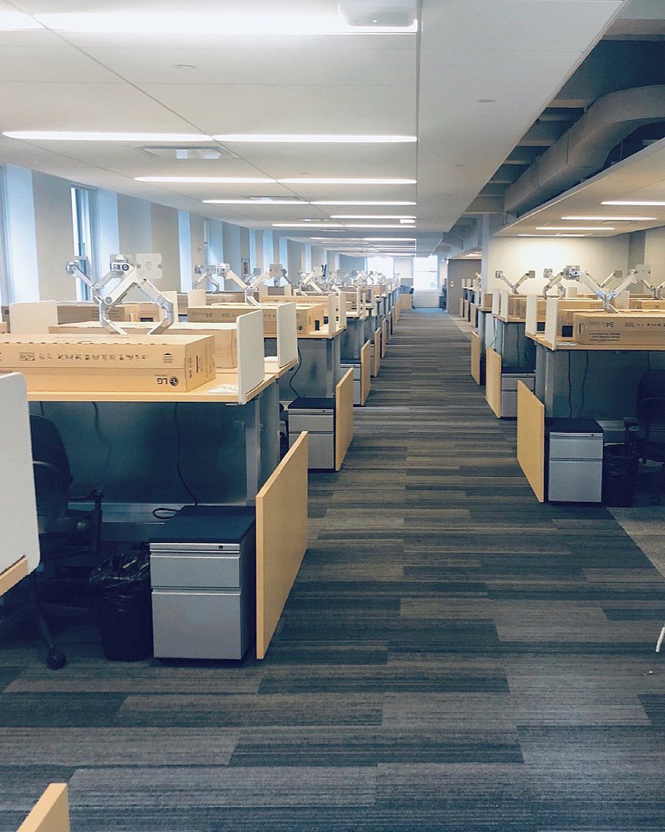 Featuring a full floor refresh for our commercial client, this corporate interior fit out project provided a state-of-the-art flexible workspace with an open concept floor plan, breakout spaces, quiet zones, and daily seat assignments.

#NYC #Construction #Design #Office #FitOut