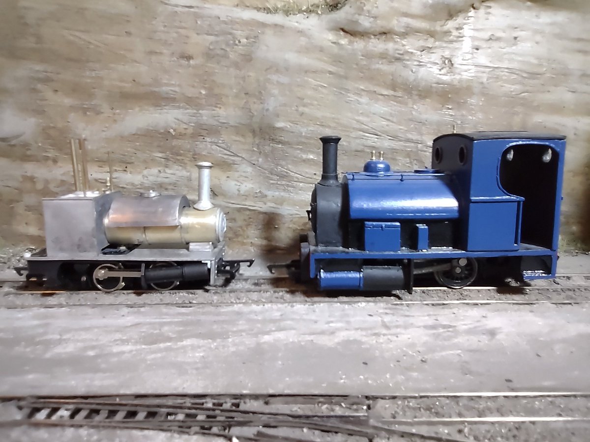 CinderPathModel's tweet image. "Eleine", my Smallbrook Odin, is getting a little sister in the form of "Leah", a Springside Fowey.
Both great kits from well-known manufacturers.