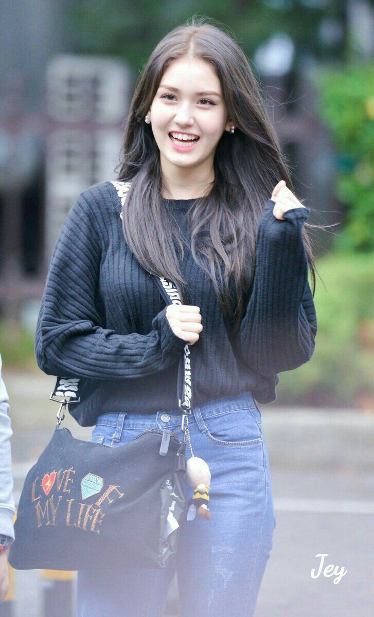 Dyandra Xielvar tweet media