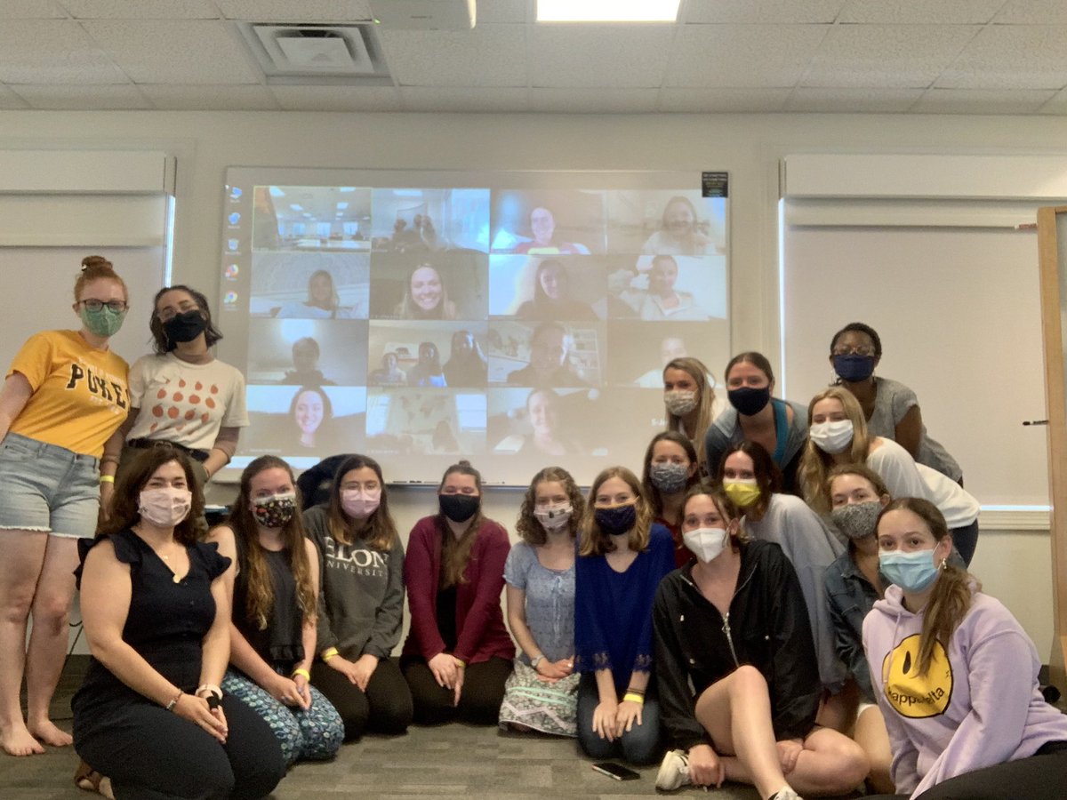 Last seminar class with these amazing #ElonEd seniors! I am going to miss them so, but they are off to blaze trails and make such a difference! 🍎🌟❤️