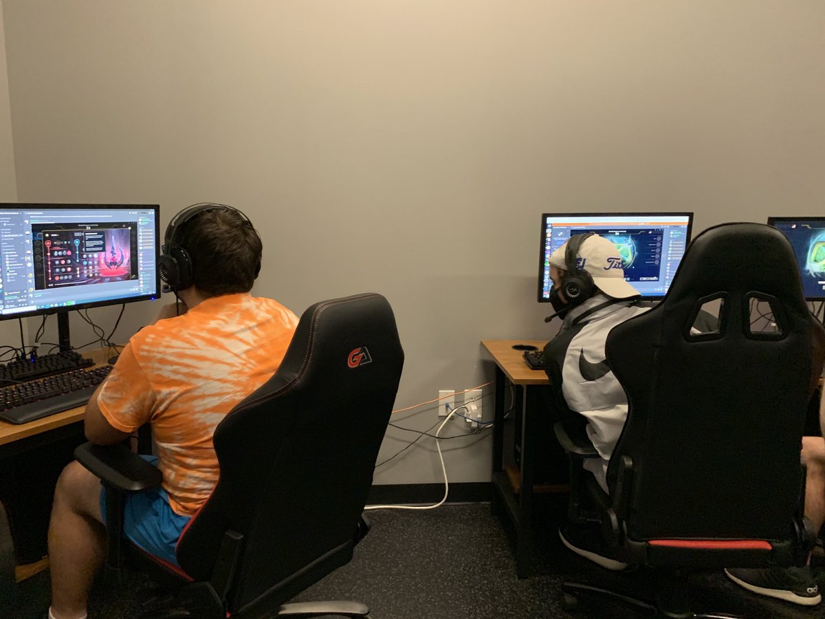 Hilliard Esports (@esportshilliard) on Twitter photo Congrats to our League of Legends team on their 2-0 win today! Great games all around, and thank you to <a href="/ZipsEsports/">Akron Esports</a> for the cast and stream! On to semifinals 🙌 <a href="/LeagueOfLegends/">League of Legends</a> <a href="/GameArenaCBUS/">Game Arena</a> <a href="/HilliardSchools/">Hilliard Schools</a> #leagueoflegends #highschoolesports Congrats to our League of Legends team on their 2-0 win today! Great games all around, and thank you to <a href="/ZipsEsports/">Akron Esports</a> for the cast and stream! On to semifinals 🙌 <a href="/LeagueOfLegends/">League of Legends</a> <a href="/GameArenaCBUS/">Game Arena</a> <a href="/HilliardSchools/">Hilliard Schools</a> #leagueoflegends #highschoolesports