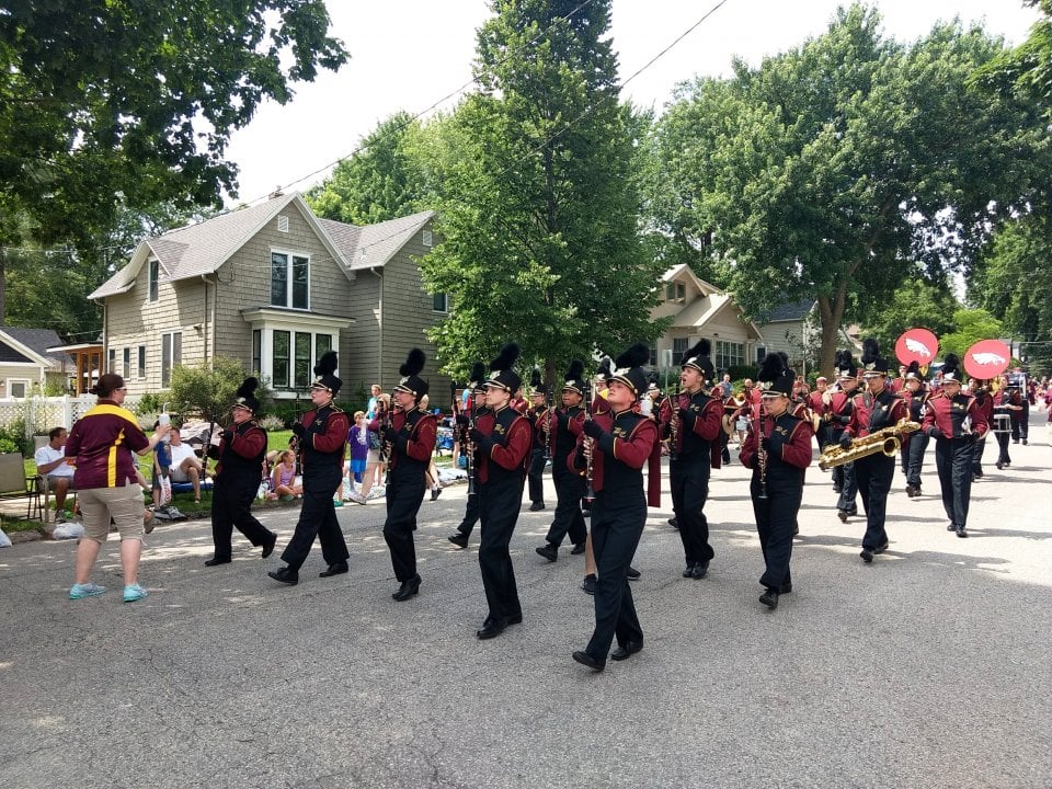 Have  you heard? The Rochesterfest Grand Parade will be back in 2021.  Just like you remember it.  With the recent announcement by the state we are allowed to have our traditional parade.  Get your application sent in TODAY! rochesterfest.com/parade.php