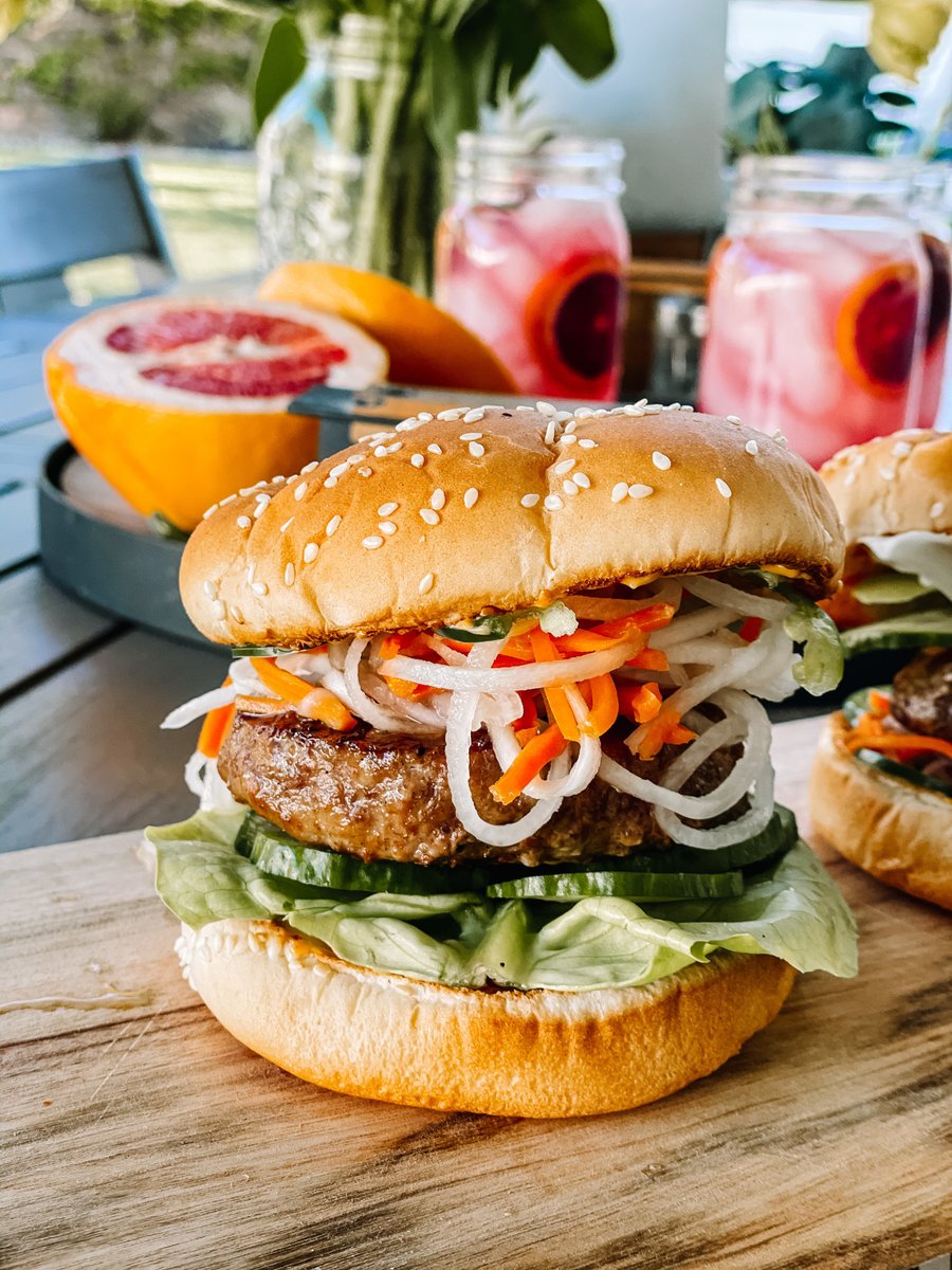 We can't wait to try @globalmunchkins Banh Mi Burgers featuring Omaha Steaks Brisket Burgers w/ homemade pickled veggies, sriracha mayo, butter lettuce, jalapeño pepper & cucumber. 🙌 Shop gourmet burgers: bit.ly/2GZB0od 📸 Amber Mamian *Sold by OmahaSteaks. com, Inc.