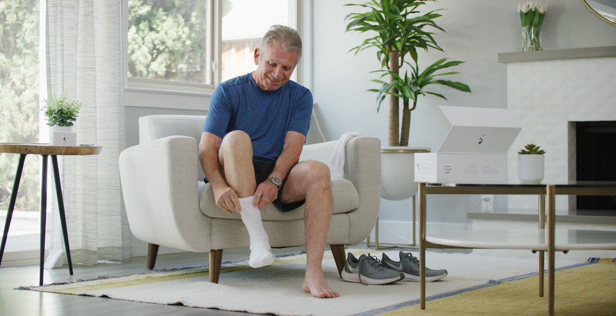 C2Cvisuals's tweet photo. Frames from our recent product shoot with @SirenCare - socks that continuously measure your feet‘s temperature and therefore significantly reduce the risk of foot ulcers and ultimately amputations for people suffering from diabetic neuropathy. https://t.co/4jtCihdqBR
