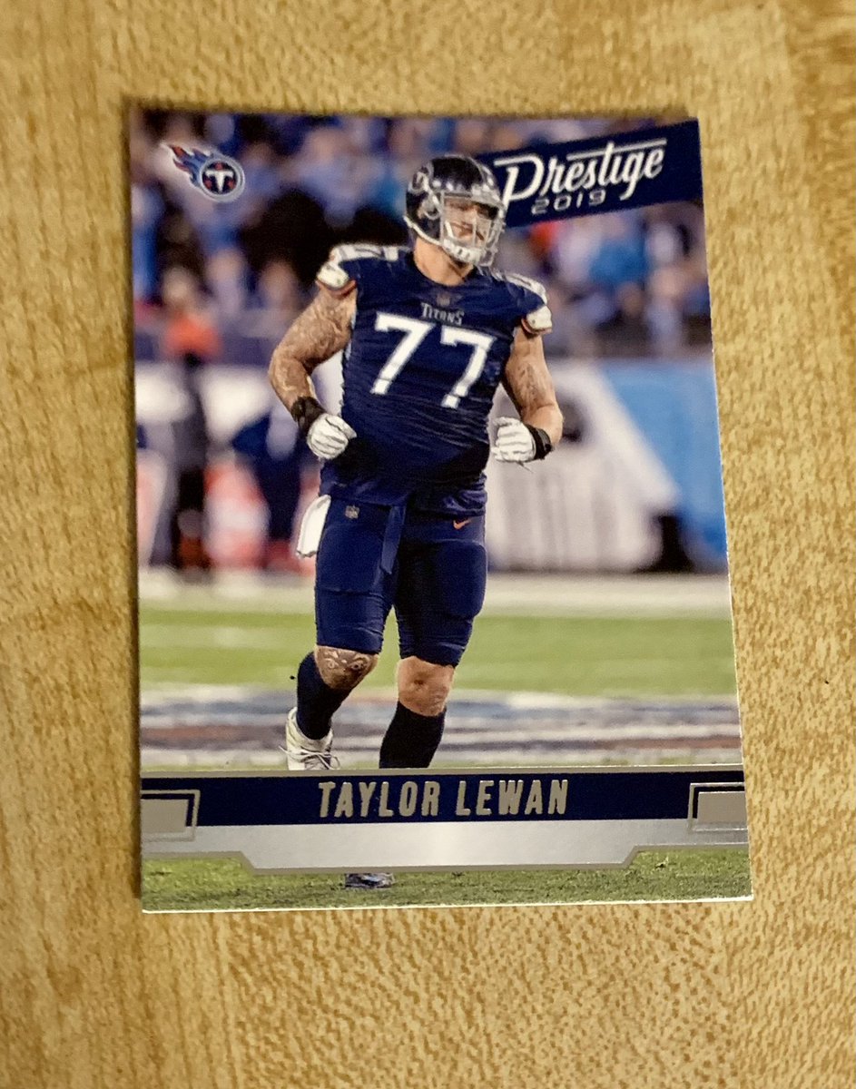 TheRealPres10's tweet photo. 🚨🚨#TITANS GIVEAWAY🚨🚨

Giving away this officially licensed, autographed Taylor Lewan Titans football and trading card this week.

Retweet for a chance to win. Winner must be a follower and will be drawn Thursday evening. 

Good luck and #TitanUp, hakay? https://t.co/zSL8eOdNat