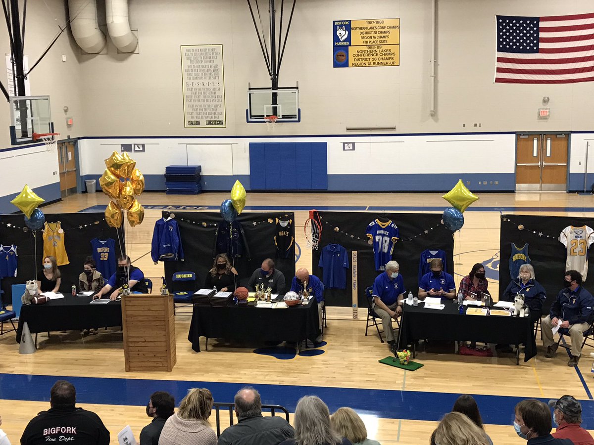 BigforkSchool's tweet photo. Our great coaches and advisors are ready to present at the Bigfork Activities Awards Night! https://t.co/zxV7WnaXwW
