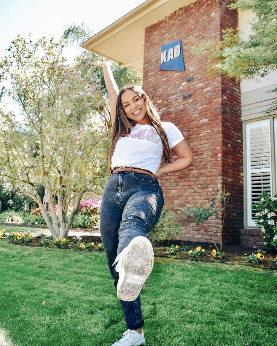 FresnoTheta's tweet photo. ★ SENIOR SPOTLIGHT ★ 

Our senior sister of the day is Rachel! Rachel is a Liberal Studies major. After graduation she plans to attend a credential program and become an early childhood education teacher.

We can’t wait to see what the future holds for you! TLAM🤍 https://t.co/d7ziyOGXZ9