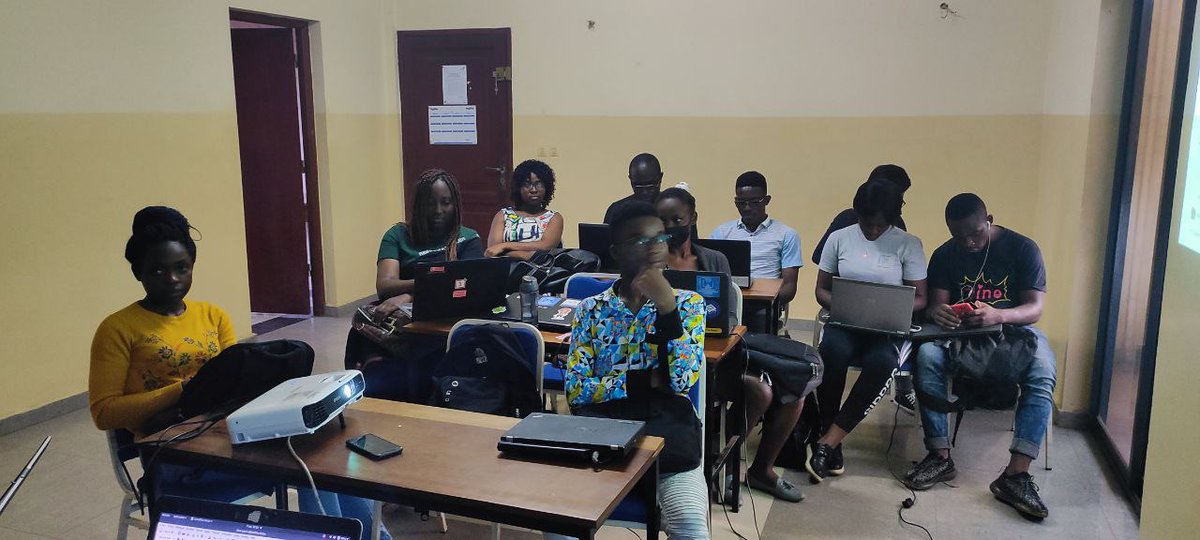 leandramakamte's tweet image. #xcodepath 🤗🤗semaine 5 : 
-Initiation a git 
- contexte global et contexte local
- decorateur #python
-fonction anonyme
#seedcommunity
#PathPython
#xcode2k21