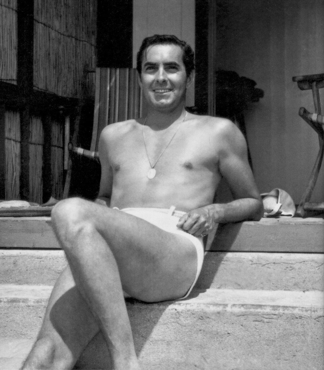 Slideshow tyrone power nude.