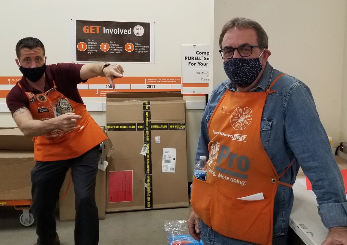 JimLevins79's tweet photo. Our Q1 "Pro Champion" Dan Shepherd also celebrates 23 YEARS with the Home Depot today!!  Nice work, Dan; keep on driving those pro sales and customer connections, sir!!  #GoTeam2706 @paulkassab25 @BriggsTamie @bradfordbryant9 @XKerrigan @jtrievespro https://t.co/ES9fZcAaBq