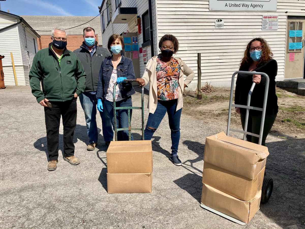 Dale Mountjoy (@dalemountjoy) on Twitter photo rogerstv.com/show?lid=12&ri…
Beef Farmers of Durham Region Food Bank donation
<a href="/BeefFarmersON/">Beef Farmers of Ontario</a> rogerstv.com/show?lid=12&ri…
Beef Farmers of Durham Region Food Bank donation
<a href="/BeefFarmersON/">Beef Farmers of Ontario</a>