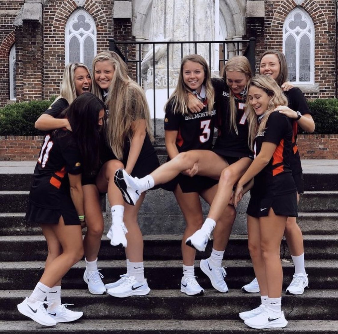 5 sleeps until these 7 claim their diplomas #realworld #grads #classof2021🥺👩🏼‍🎓 🎓