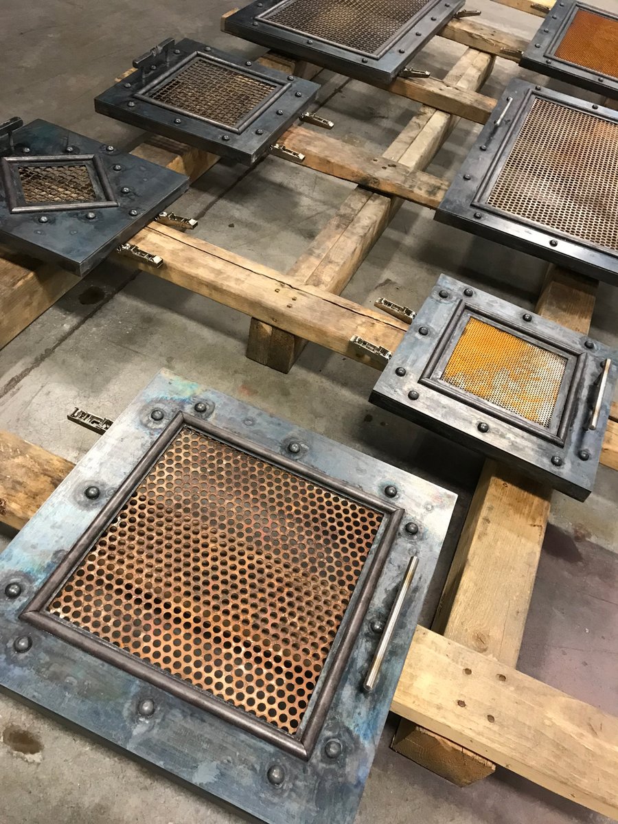 BcMetalworks's tweet photo. Four pieces all in one: 1 spanning entertainment/cabinet shelving unit, 2 mid size shelving units, 1 sliding barn door. These are just some of the many custom metal, wood, and leather industrial furniture pieces our shop can produce.

#furniture #interiordesign #homedecor #design https://t.co/SXT7MNI5Gi