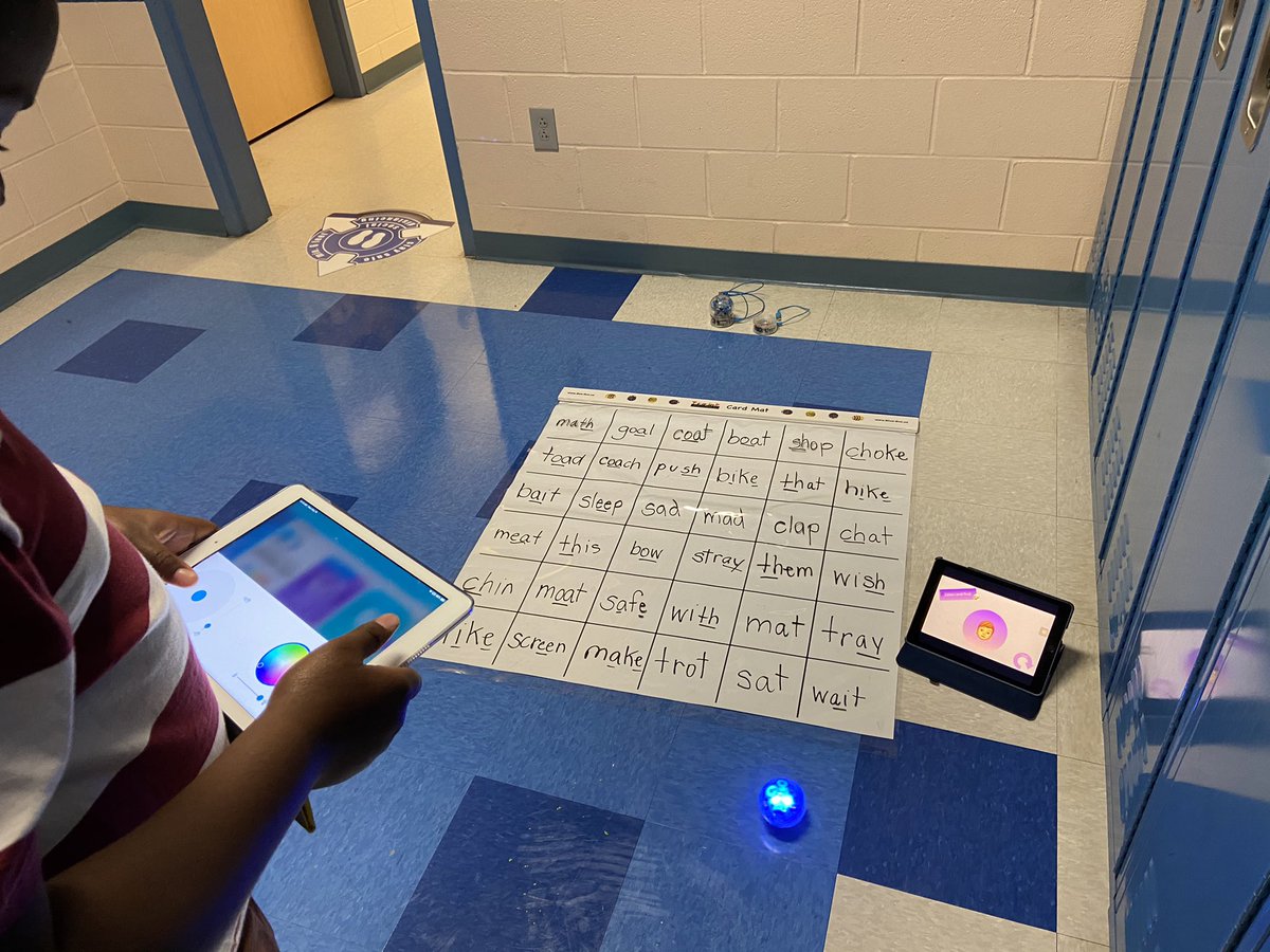 LongstreetBeth's tweet image. Coding Week has begun!!🤖🤖 check us out @OrchardSTEM @CLEMetroSchools #everyonecode #AppleEDUchat