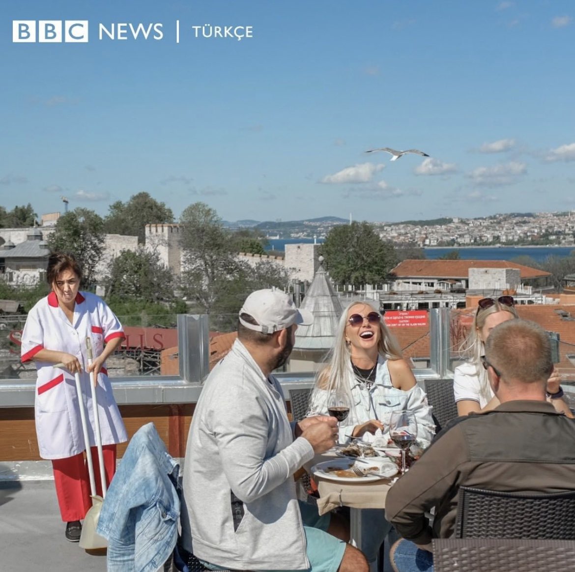 Bütün mücadele, bu fotoğrafta görünen uçurum, olmasın diyedir. 
📷 <a href="/Kilicbil/">Bulent KILIC</a>