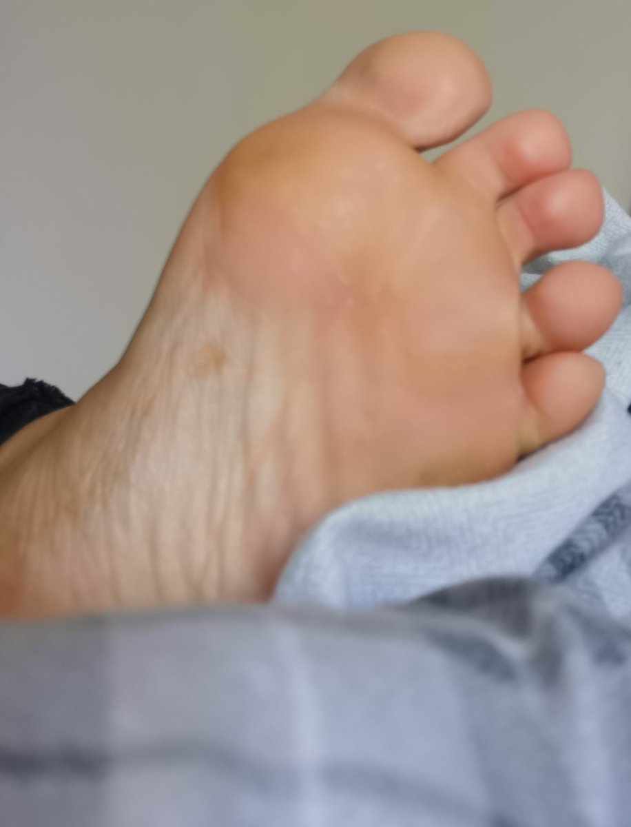 Jessica49066461's tweet photo. Sole Images for sale

Who likes what they see 😉

#paypig #sole #FootTwitter #footpics #feetworshi̇p #sendmemoney https://t.co/79mPbpfUqO
