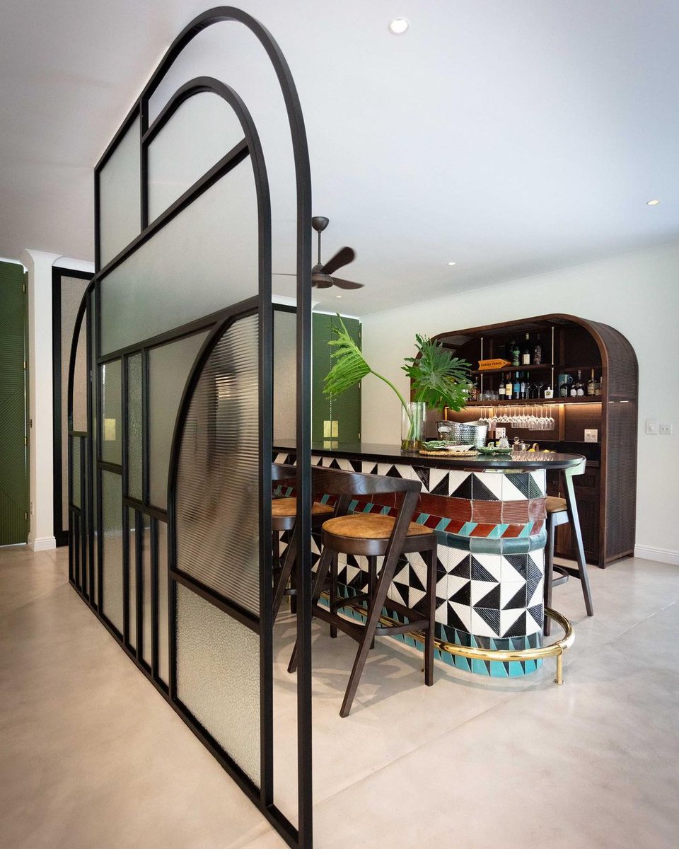 Presenting the Kariba bar stool 👌!
After the launch of our popular Kariba chair, we’ve followed up with its bar stool counterpart.

Our Kariba bar stool ticks all the boxes.
✨Backrest ☑
✨Upholstered ☑
✨Place for feet ☑
✨Stylish ☑

bit.ly/33wjDH9