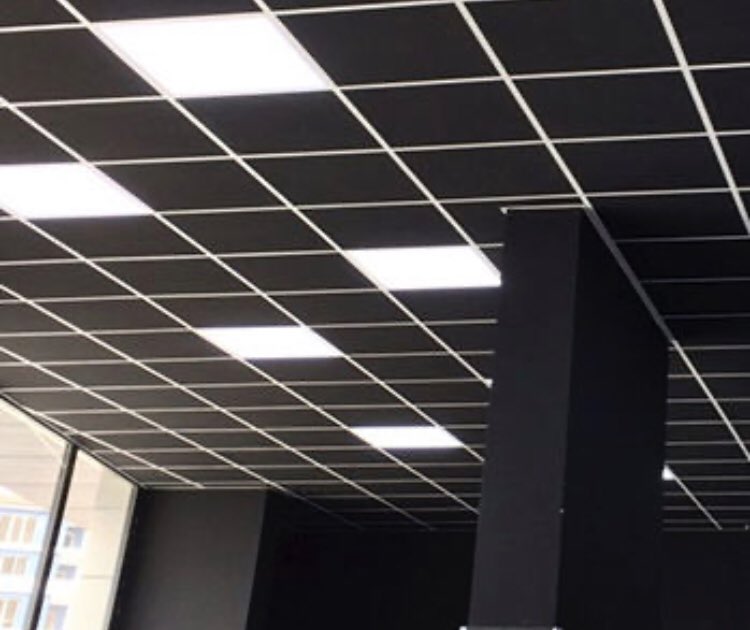 AislanteAcustic's tweet photo. Una de las soluciones acústicas más óptimas y sencillas para acondicionar acústicamente un espacio es actuar sobre el techo. Conoces nuestros #techosfonoabsorbentes? 
#ingenieria #acustica #ruido #bienestar

👉🏻 https://t.co/Ao5GDY5HWk https://t.co/ME6XBxmwpk
