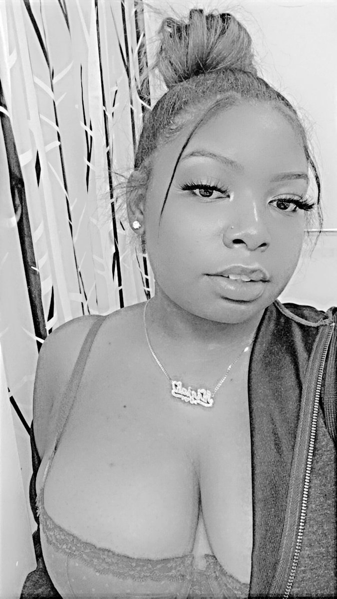 xheekyni's tweet photo. #sugardaddyneededasap #sugarmommyneeded #sugarbabyneededtobespoilt https://t.co/GlYVlh7pRg