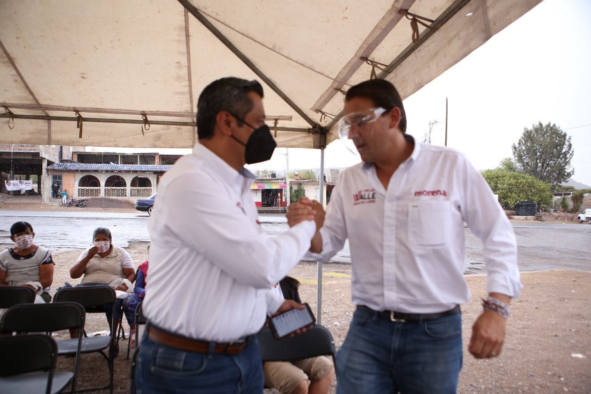 jujonuga's tweet image. RT @EosNoticiasSLP: Pozuelos confía en @OscarVallePort para resolver el rezago @EosNoticiasSLP eosnoticiasslp.mx/2021/05/10/poz…