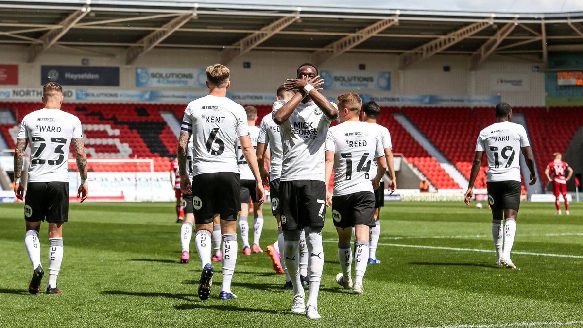 theposh's tweet photo. 📷 A look back at Sunday's 4⃣-1⃣ win over @drfc_official in pictures.

#DONPET 

➡️ https://t.co/kH7WspMkrX https://t.co/wVyNJtemOl