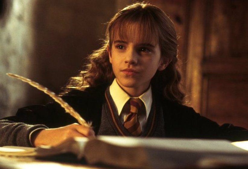 EiProfeta's tweet photo. Te has encontrado con la Hermione Granger de la suerte. Tienes 10 segundos para darle RT si quieres aprobar todos tus exámenes. https://t.co/Yb5SkxoW7Q