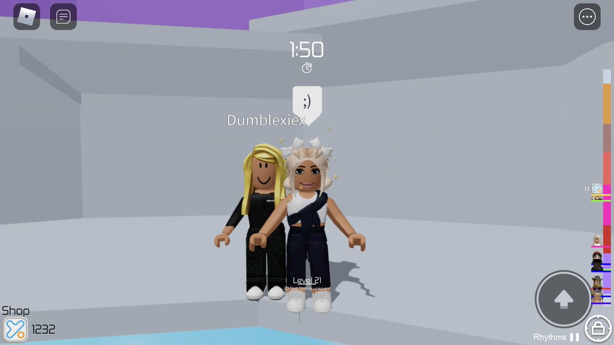 xberryfanx's tweet photo. wow, just a casual day on tower of hell, this girl says she is rating people’s outfits and she rates mine and says “10/10 for sure u cute” wow I love her. She loves the merch lool. @AmberryYt @phoeberryyt https://t.co/PLe5JxGpXh