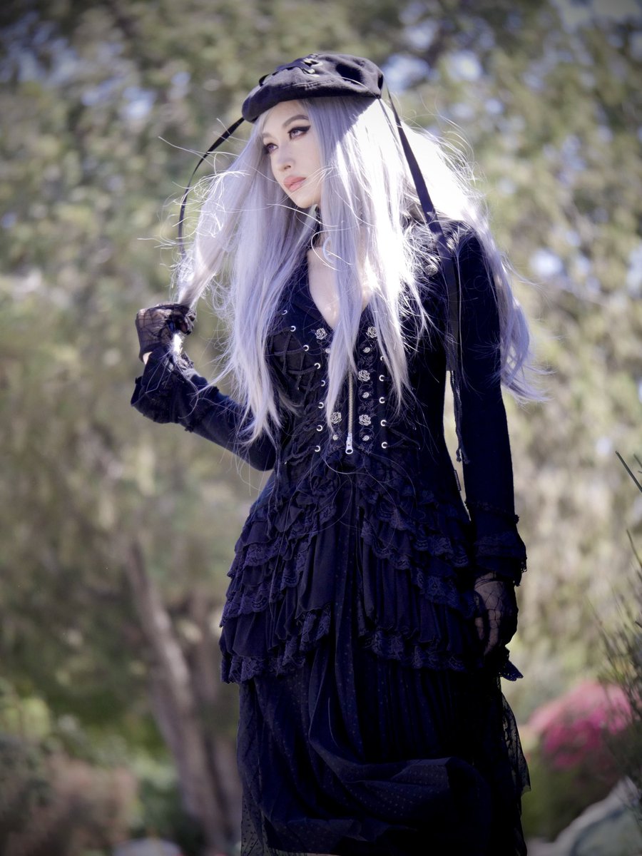 MarieVaunt's tweet photo. Catch my set tonight with @DJSianOfficial on his residency at @InsomniacTV93 10 pm &amp; 11 pm PST (my set) ☆🧛🏻‍♀️ 7 am CET/午後2時JST (火曜日) 🥀

#techno #テクノ https://t.co/VPxEWCFMab